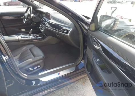 2019 BMW 740I xDrive z USA, uszkodzony, nr VIN WBA7E4C52KGV70006